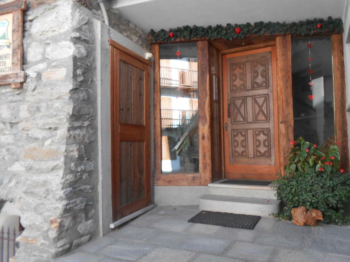 Maison De Meuny Courmayeur Exterior photo