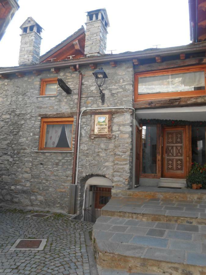 Maison De Meuny Courmayeur Exterior photo
