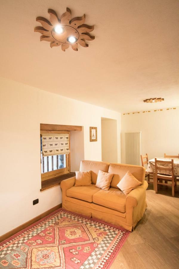 Maison De Meuny Courmayeur Exterior photo