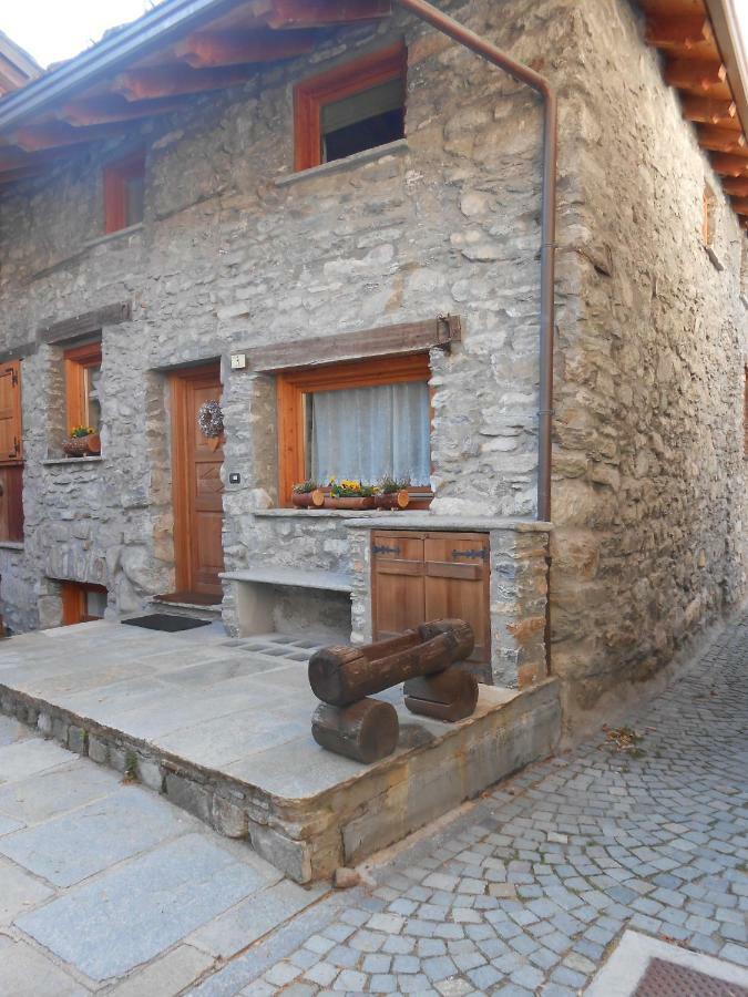 Maison De Meuny Courmayeur Exterior photo