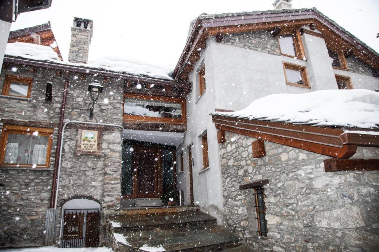 Maison De Meuny Courmayeur Exterior photo